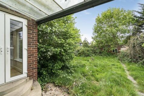 Parkfield Road Garden.JPG