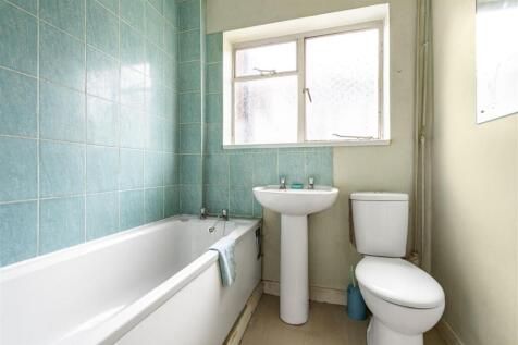 Parkfield Road Bathroom.JPG
