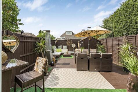 Thetford Garden 2.jpg