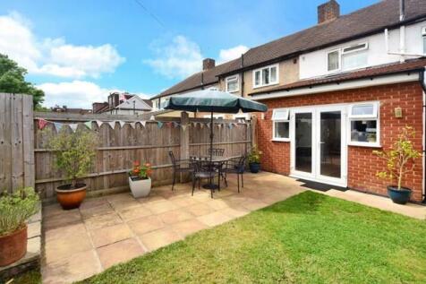 Garden Fulwell Park.jpg