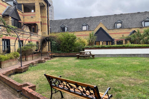 Property Image 11