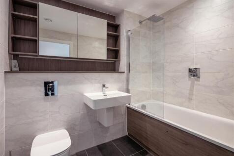 P1655252-2.jpg