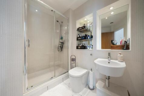 Flat 308, Zachary House SW9 0AF-No Watermark-2.jpg
