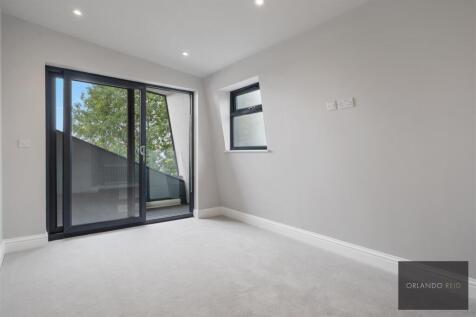 182B Dunstans Road SE22 0ES-9.jpg