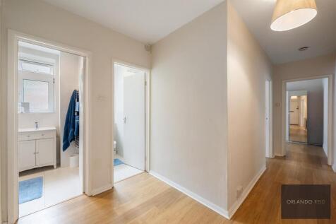 30 Cubitt Terrace SW4 6AR-4.jpg