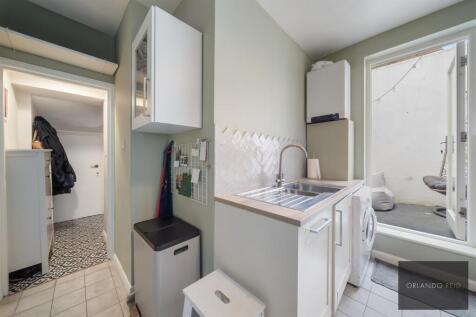 59A Brayburne Avenue SW4 6AB-10.jpg