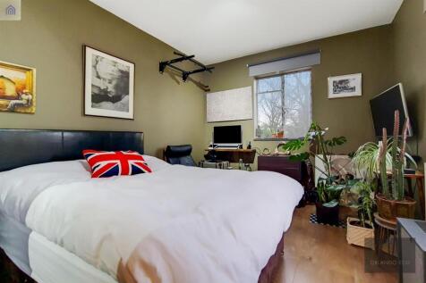 13_Bedroom 4-0.jpg