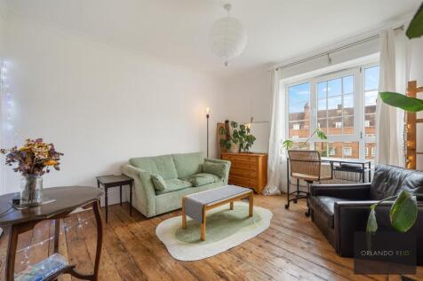 Flat 57, Stockwell Gardens SW9 0RY-2.jpg