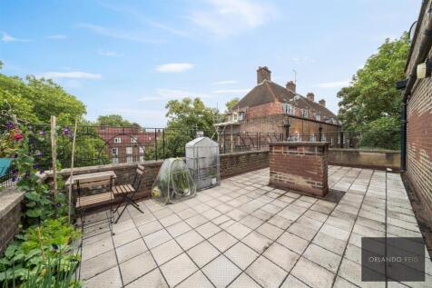 12A Mordaunt House SW8 2AL-3.jpg