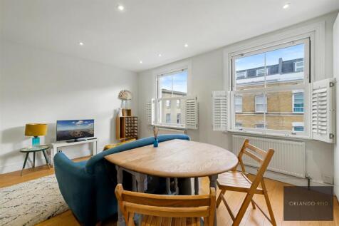 258B Battersea Park Road SW11 3BP-9.jpg