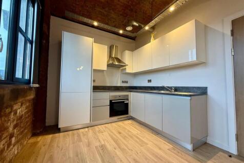 WhatsApp Image 2025-11-12 at 10.16.19_2c9688d7.jpg