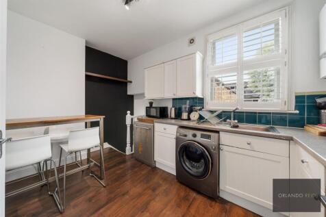 Flat 2, 55 Lambert Road SW2 5BB-9.jpg