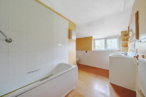 1366042-11-68efd5...