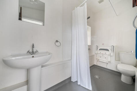 1364738-9-68f261d...