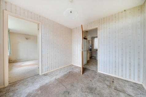 1381469-10-69244b...