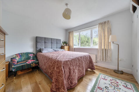 1359541-10-68e8d6...