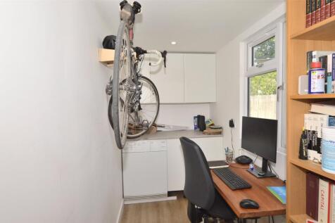 Office / Utility