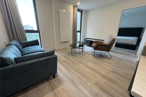 Lounge 1