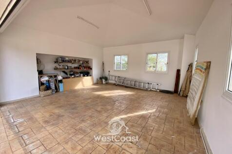 Property Image 44
