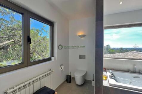 Property Image 114