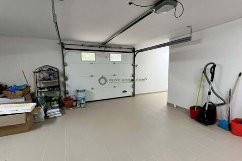 Property Image 64