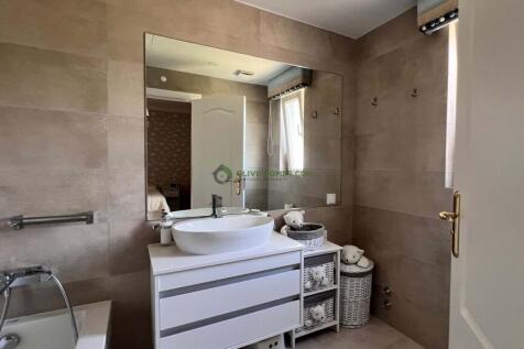 Property Image 79