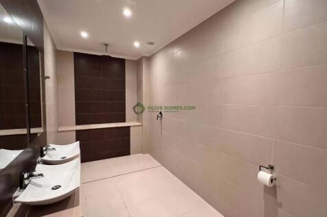 Property Image 80