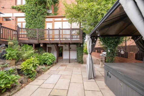 Property Image 38