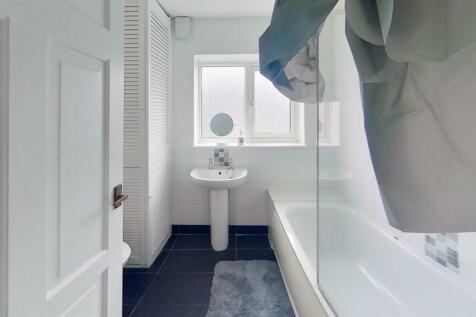Harold-Road-Bathroom.jpg