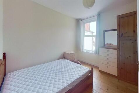 Harold-Road-Bedroom(7).jpg