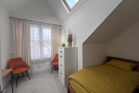 Bedroom.jpg