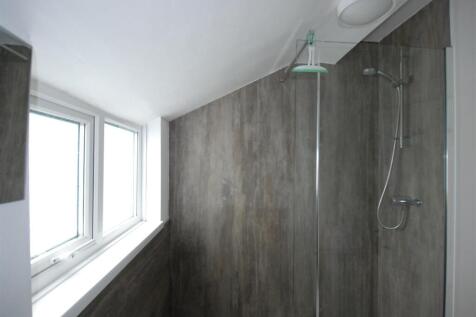 20 Talbot Road photo 1