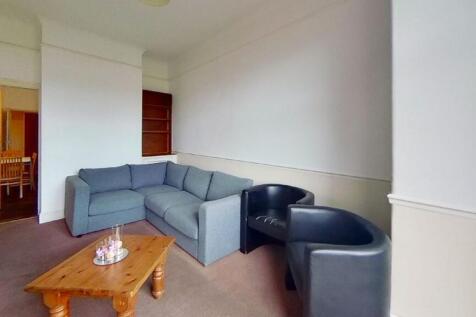 28-Francis-Avenue-Living-Room.jpg