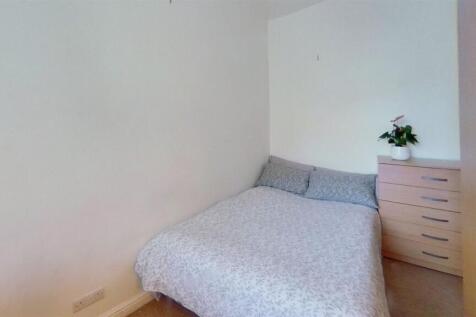 31-Telephone-Road-Bedroom rom 4 (4).jpg