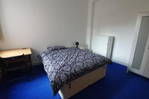 Bedroom 2 picture 1.jpg