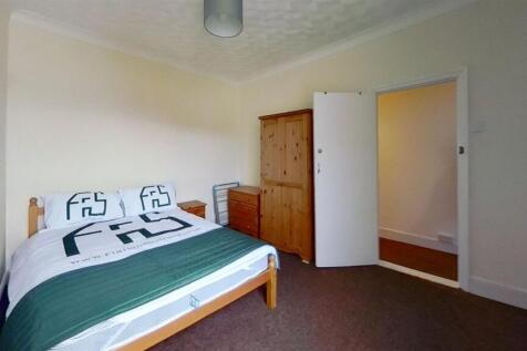 16a-Baileys-Road-Bedroom(2).jpg