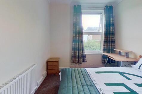 16a-Baileys-Road-Bedroom(7).jpg