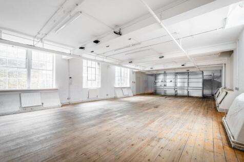 Hoxton St Studios 207 New  Low Res 2.jpg