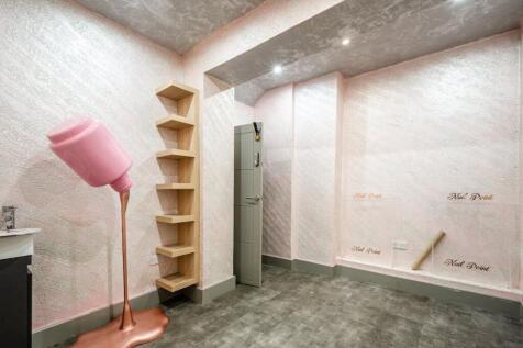 Stoke Newington High St 81B  9.jpg