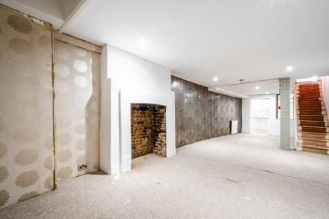 Upper St 124 NEW  15.jpg
