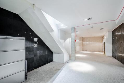 Upper St 124 NEW  20.jpg