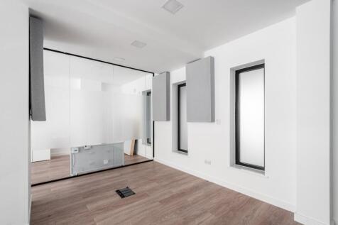 Eagle Wharf Rd 55  6.jpg
