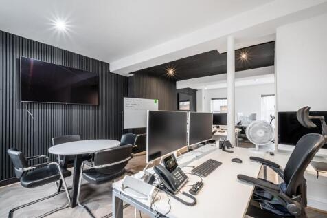 Holywell Row 27 1F NEW  9.jpg