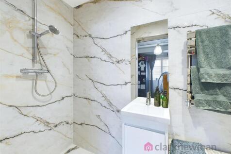 Ground Floor Ensuite