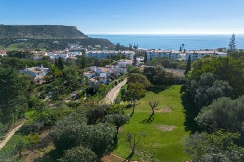 Sea view property in Praia da Luz, Lagos, Algarve