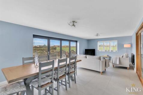 King Homes-098.jpg
