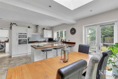 King Homes-405.jpg