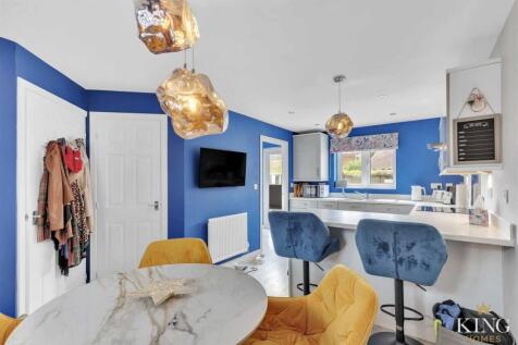 King Homes-33.jpg