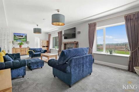 King Homes-71.jpg