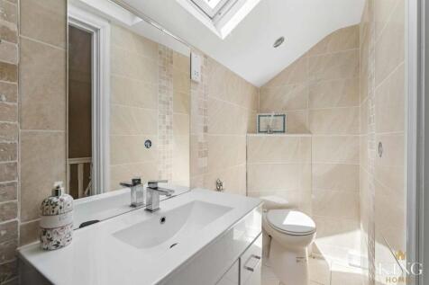 Annexe Shower Room